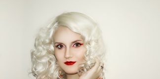 jak rozjaśnić włosy wodą utlenioną