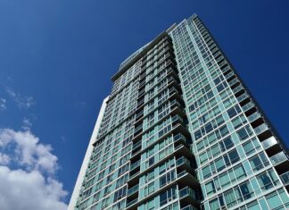 Co zrobić gdy sąsiad niszczy granicę? Co zrobić gdy sąsiad niszczy granicę?