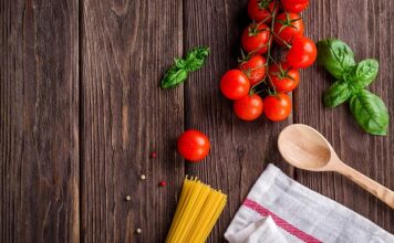 Jakich roślin nie lubią pomidory?