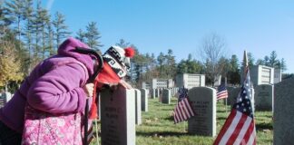 Czy można pogrzebać psa w ogrodzie?