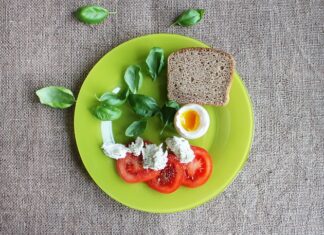Czego nie można sadzić obok pomidorów? Czego nie można sadzić obok pomidorów?
