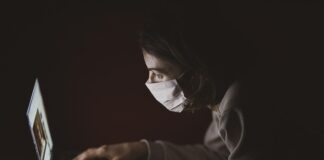 W jakiej odległości od domu sąsiada można sadzić drzewa?