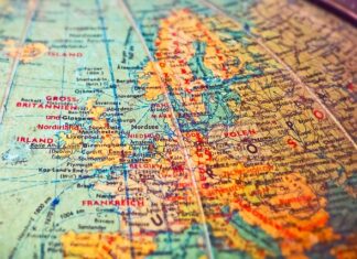 Jak sprawdzić granice działki telefonem? Jak sprawdzić granice działki telefonem?