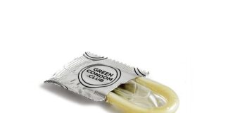 Co można dać zamiast zapachu do ciasta?