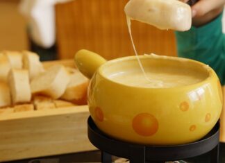 Czy grzałka w akwarium musi być włączona cały czas?