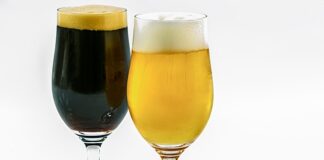 Jak zrobić karmelowa kawę w domu?