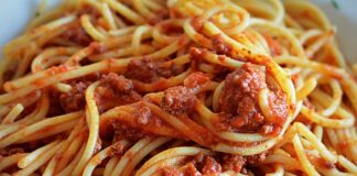 Co do sosu bolognese?